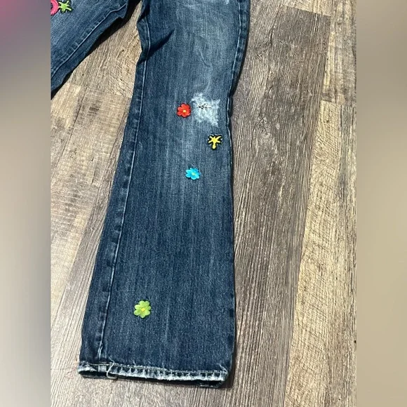 Miss Me WOODSTOCK Hippie Patch Embroidered Distressed Jeans 26 - Picture 2 of 11